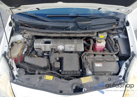 2013 Toyota Prius Three z USA, uszkodzony, nr VIN JTDKN3DU4D5703697